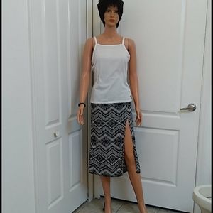 NWOT  Summer Skirt & Top. XL by Express & Fruit